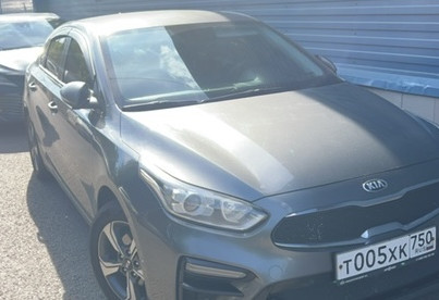 Аренда kia cerato комфорт класса 2019 года в городе Москва от 2880 руб./сутки, передний привод, двигатель: бензин, объем 1.6 литров, ОСАГО (Впишу в полис), без водителя, недорого, вид 2 - RentRide