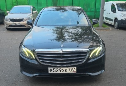 Аренда mercedes-benz e-klass бизнес класса 2020 года в городе Москва Нагорная от 6400 руб./сутки, задний привод, двигатель: дизель, объем 2 литра, ОСАГО (Впишу в полис), без водителя, недорого, вид 7 - RentRide