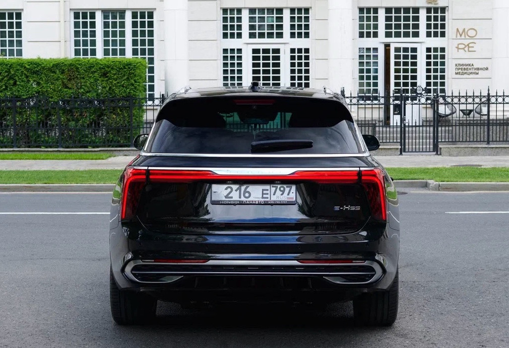 Аренда hongqi e-hs9 премиум класса 2021 года в городе Москва Домодедовская от 17000 руб./сутки, полный привод, двигатель: электро, без водителя, недорого, вид 6 - RentRide