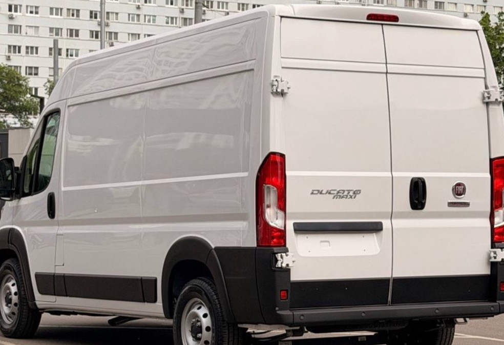Аренда fiat ducato 2021 года в городе Москва Войковская от 3600 руб./сутки, передний привод, двигатель: дизель, объем 2.3 литра, ОСАГО (Впишу в полис), без водителя, недорого, вид 4 - RentRide