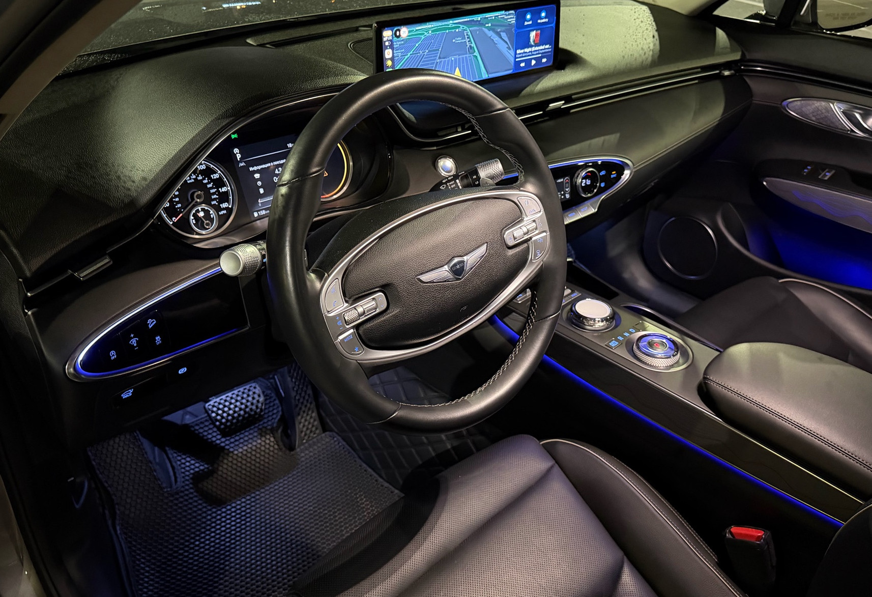 Аренда genesis gv70 бизнес класса 2023 года в городе Москва Котельники от 10400 руб./сутки, полный привод, двигатель: бензин, объем 2.5 литров, ОСАГО (Впишу в полис), без водителя, недорого, вид 5 - RentRide