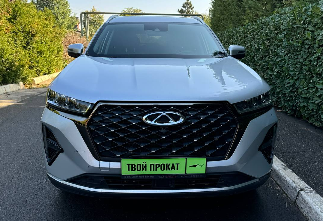 Аренда chery tiggo-7-pro-max комфорт класса 2023 года в городе Москва от 4072 руб./сутки, передний привод, двигатель: бензин, объем 1.5 литров, ОСАГО (Мультидрайв), без водителя, недорого, вид 2 - RentRide