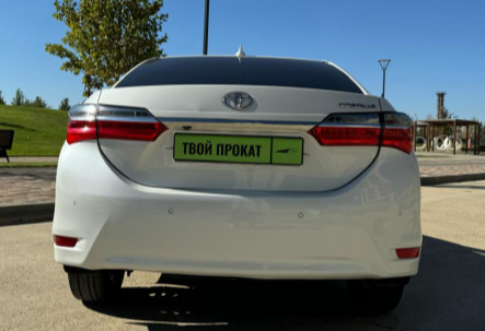 Аренда toyota corolla комфорт класса 2018 года в городе Москва от 3360 руб./сутки, передний привод, двигатель: бензин, объем 1.6 литров, ОСАГО (Мультидрайв), без водителя, недорого, вид 5 - RentRide