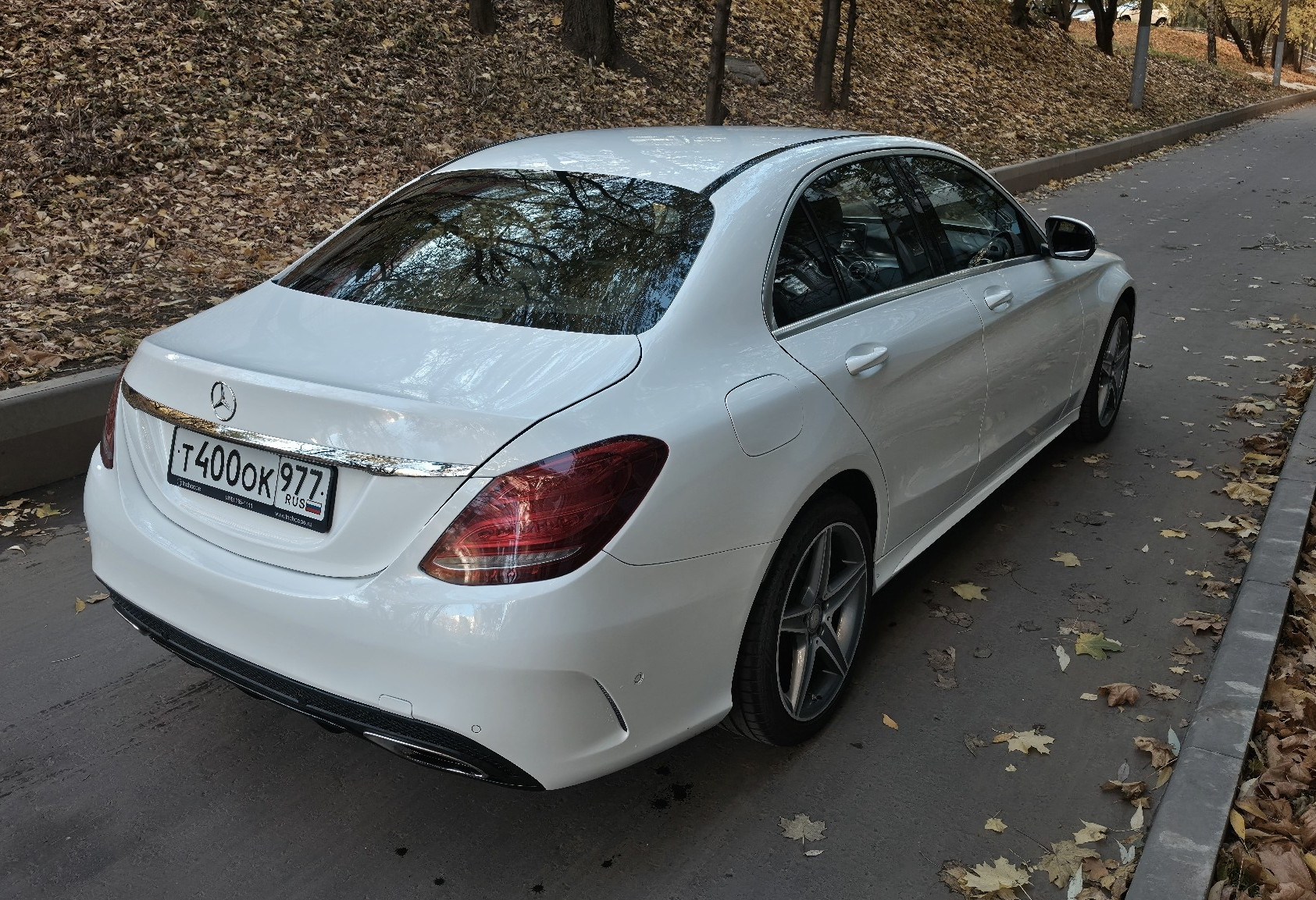 Аренда mercedes-benz c-klass бизнес класса 2017 года в городе Москва Царицыно от 6400 руб./сутки, задний привод, двигатель: бензин, объем 1.6 литров, ОСАГО (Впишу в полис), без водителя, недорого, вид 7 - RentRide