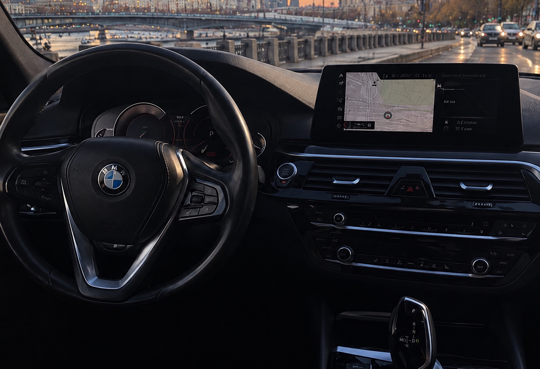 Аренда bmw 5-serii бизнес класса 2017 года в городе Москва Народное Ополчение от 6560 руб./сутки, задний привод, двигатель: дизель, объем 2 литра, каско (Мультидрайв), ОСАГО (Мультидрайв), без водителя, недорого, вид 6 - RentRide