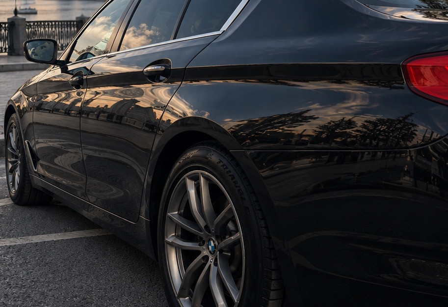 Аренда bmw 5-serii бизнес класса 2017 года в городе Москва Народное Ополчение от 6560 руб./сутки, задний привод, двигатель: дизель, объем 2 литра, каско (Мультидрайв), ОСАГО (Мультидрайв), без водителя, недорого, вид 3 - RentRide
