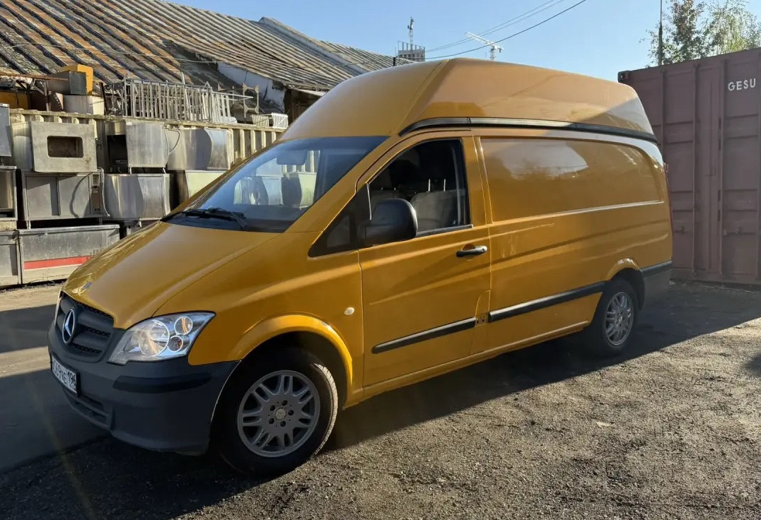 Аренда mercedes-benz vito 2013 года в городе Москва от 2800 руб./сутки, задний привод, двигатель: дизель, объем 2.1 литр, ОСАГО (Впишу в полис), без водителя, недорого, вид 3 - RentRide