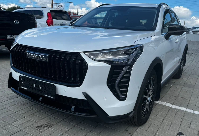 Аренда haval jolion стандарт класса 2024 года в городе Москва Каховская от 3440 руб./сутки, полный привод, двигатель: бензин, объем 1.5 литров, ОСАГО (Впишу в полис), без водителя, недорого - RentRide