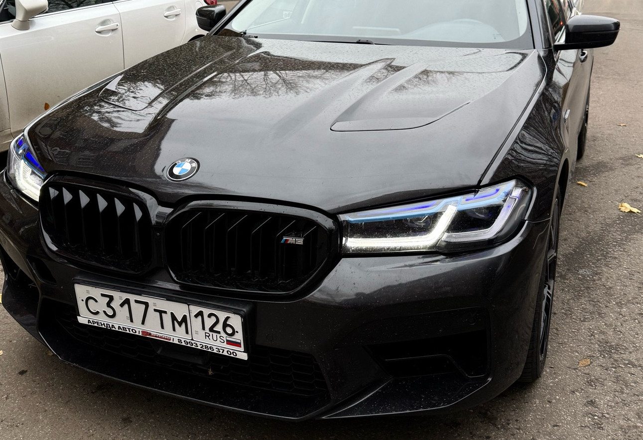 Аренда bmw 5-serii бизнес класса 2018 года в городе Москва Нагорная от 11992 руб./сутки, задний привод, двигатель: дизель, объем 2 литра, ОСАГО (Впишу в полис), без водителя, недорого - RentRide