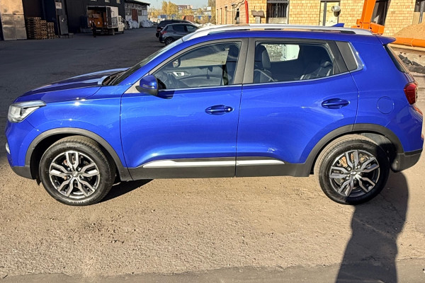 Прокат авто chery tiggo-4 2022 года в городе Москва Тульская от 2480 руб./сутки, передний привод, двигатель: бензин, объем 1.5 литров, каско (Мультидрайв), ОСАГО (Мультидрайв), без водителя, недорого - RentRide