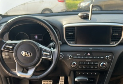 Аренда kia sportage комфорт класса 2022 года в городе Москва Нагорная от 6800 руб./сутки, передний привод, двигатель: дизель, объем 1.5 литров, ОСАГО (Впишу в полис), без водителя, недорого, вид 11 - RentRide
