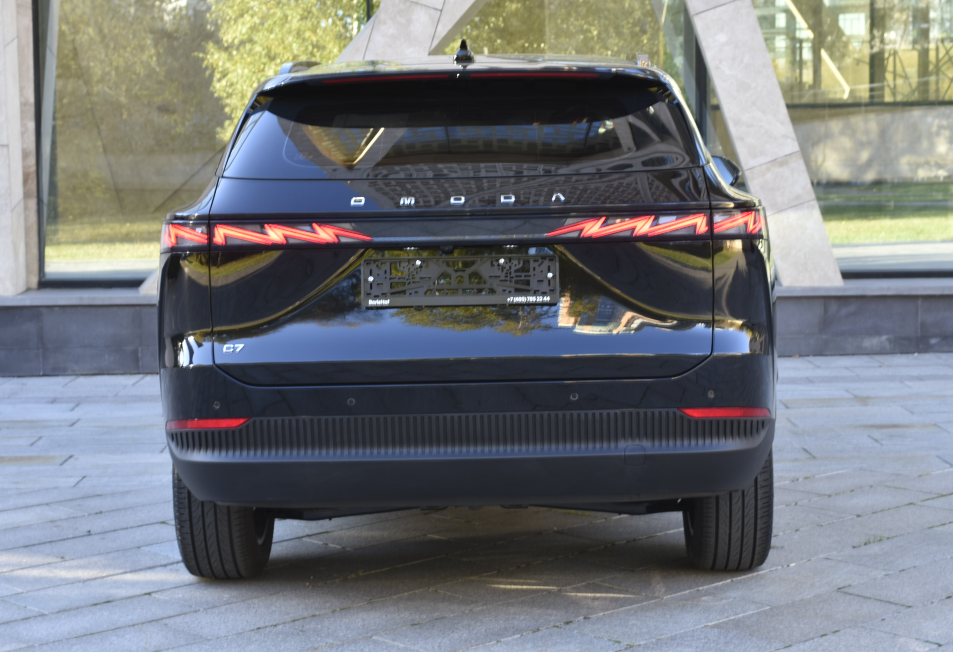 Аренда omoda s7 комфорт класса 2026 года в городе Москва Новые Черемушки от 4560 руб./сутки, передний привод, двигатель: бензин, объем 1.6 литров, каско (Мультидрайв), ОСАГО (Мультидрайв), без водителя, недорого, вид 3 - RentRide