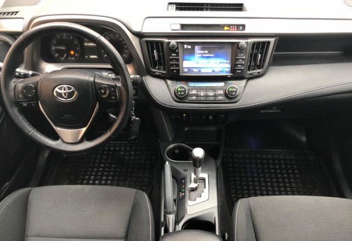 Toyota RAV4 внедорожник 2017