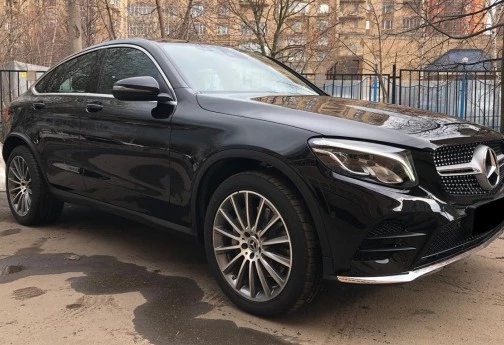 Аренда mercedes-benz glc премиум класса 2019 года в городе Москва Проспект Вернадского от 10472 руб./сутки, полный привод, двигатель: дизель, объем 2.1 литр, каско (Мультидрайв), ОСАГО (Мультидрайв), без водителя, недорого, вид 5 - RentRide