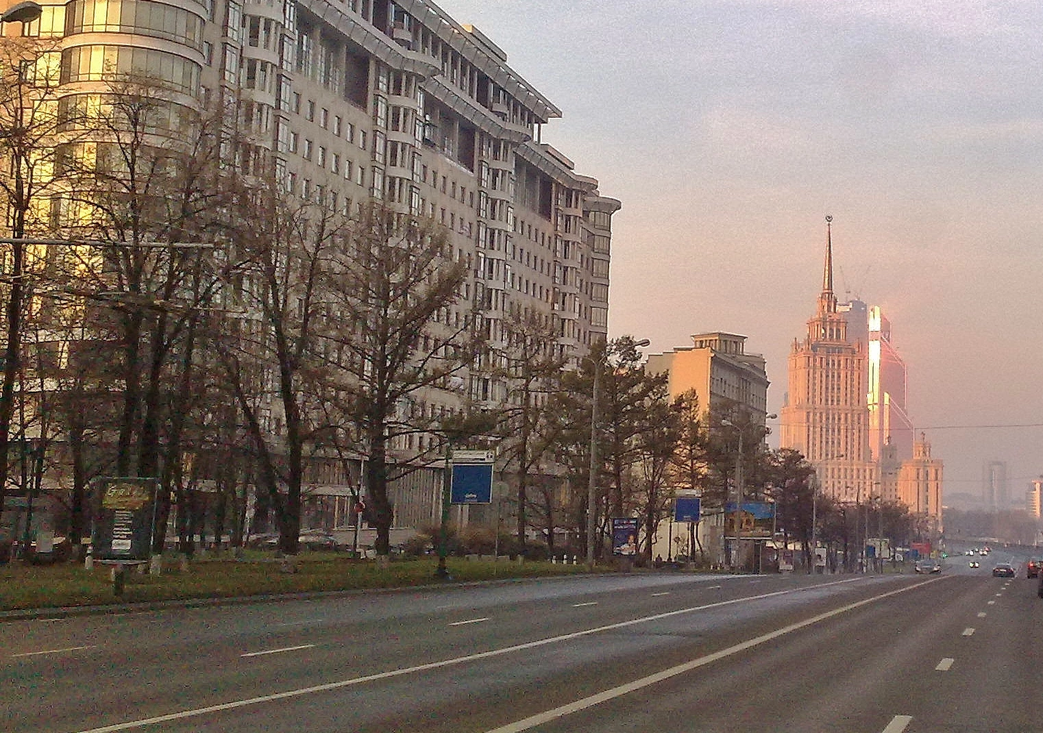 Новинский бульвар в Москве