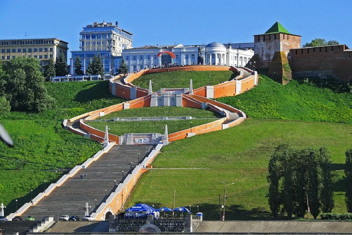 Чкаловская лестница для туристов